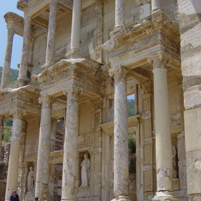 Efeze bibliotheek close-up façade