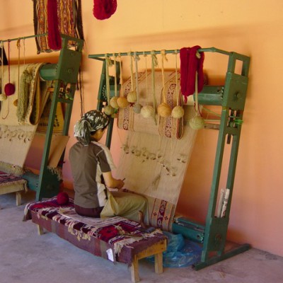 met de hand geknoopt